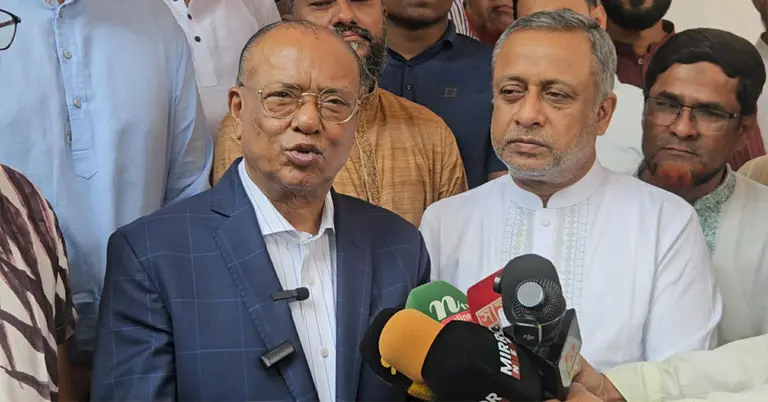 পরিবেশমন্ত্রী আব্দুল আউয়াল মিন্টু